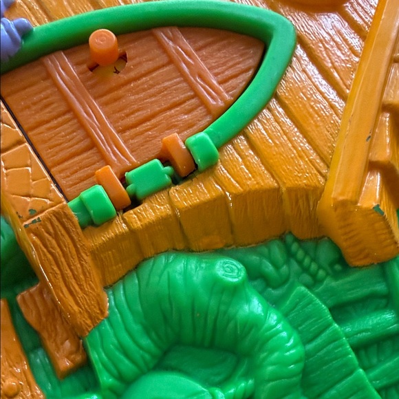 Pooh bear play house - Picture 6 of 6